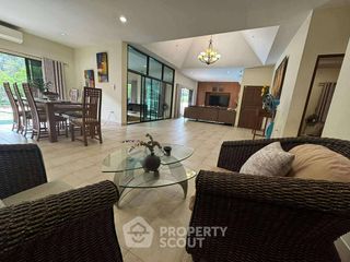 For rent 4 bedrooms house in Bang Lamung, Chonburi