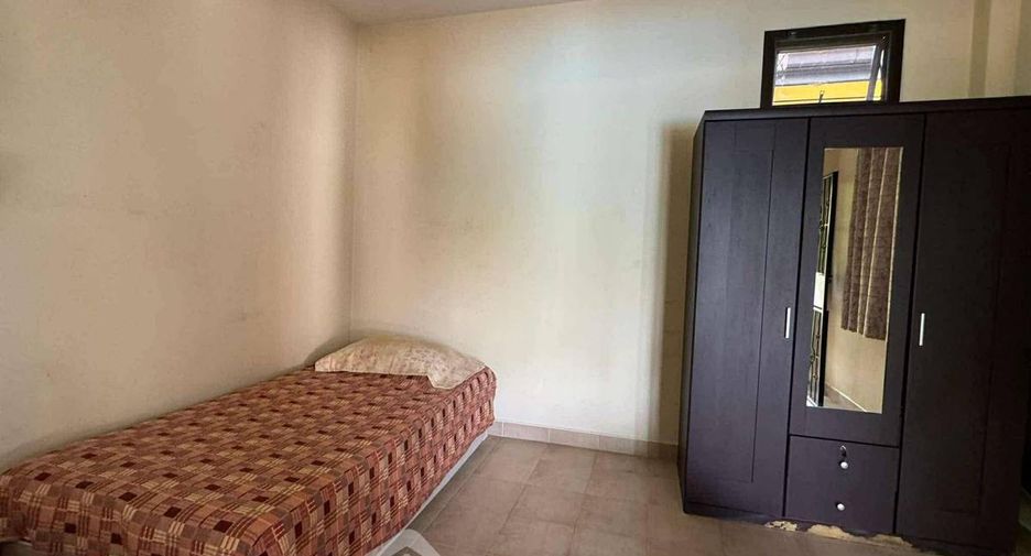 For rent 4 bedrooms house in Bang Lamung, Chonburi