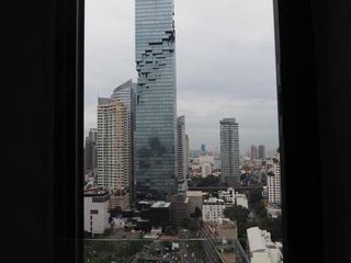 For rent 2 bedrooms condo in Bang Rak, Bangkok