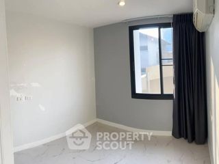 For rent 2 bedrooms condo in Phaya Thai, Bangkok