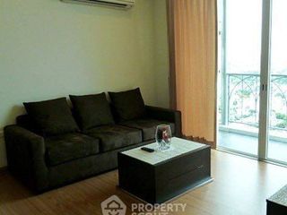 For rent 2 bedrooms condo in Yan Nawa, Bangkok