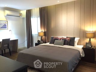 For rent 3 bedrooms apartment in Watthana, Bangkok