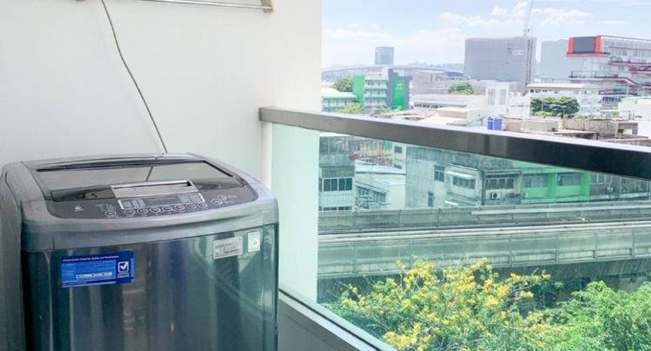 For rent 2 bedrooms condo in Phaya Thai, Bangkok