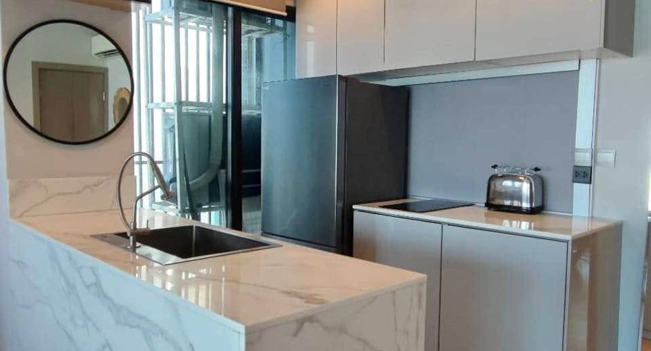 For rent 1 bed condo in Huai Khwang, Bangkok