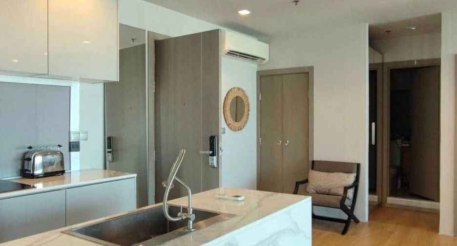 For rent 1 bed condo in Huai Khwang, Bangkok