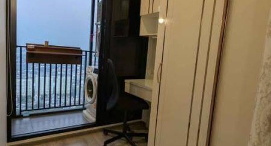 Wohnung zur Miete mit 1 Zimmer in Watthana, Bangkok