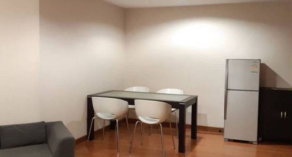 For rent 1 bed condo in Huai Khwang, Bangkok