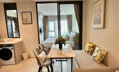 For rent 1 bed condo in Pathum Wan, Bangkok