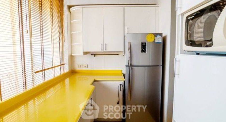 For rent 2 ベッドルーム condo in Pathum Wan, Bangkok