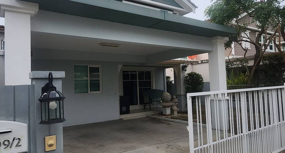 For rent 3 bedrooms house in Sai Mai, Bangkok