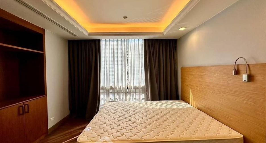 Condo en alquiler de 2 habitaciones en Pathum Wan, Bangkok