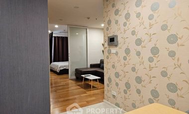 For rent 1 bed condo in Watthana, Bangkok