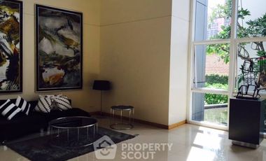 Wohnung zur Miete mit 3 Zimmer in Khlong Toei, Bangkok