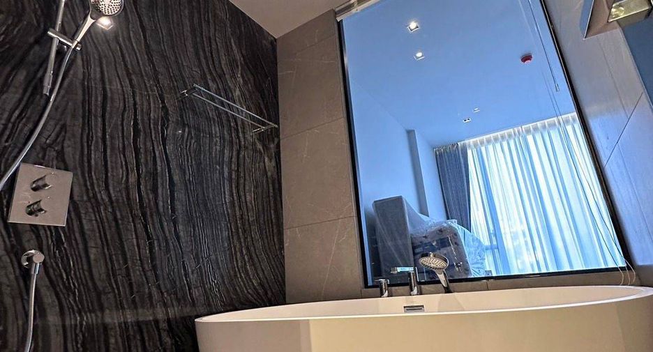 For rent 1 bed condo in Watthana, Bangkok