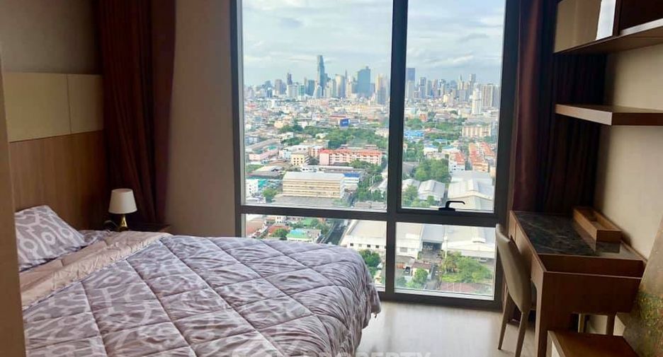 For rent 2 bedrooms condo in Yan Nawa, Bangkok