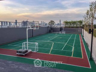 For rent 2 bedrooms condo in Yan Nawa, Bangkok