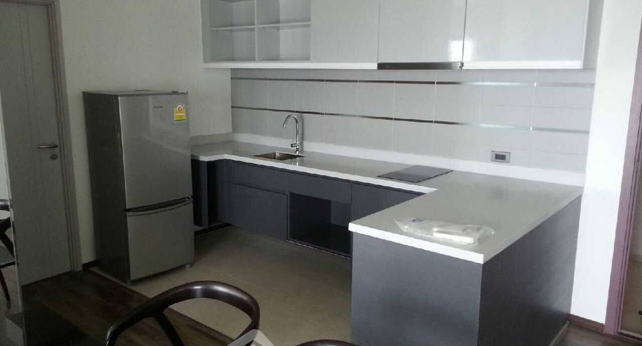 Condo en alquiler de 2 habitaciones en Khlong Toei, Bangkok