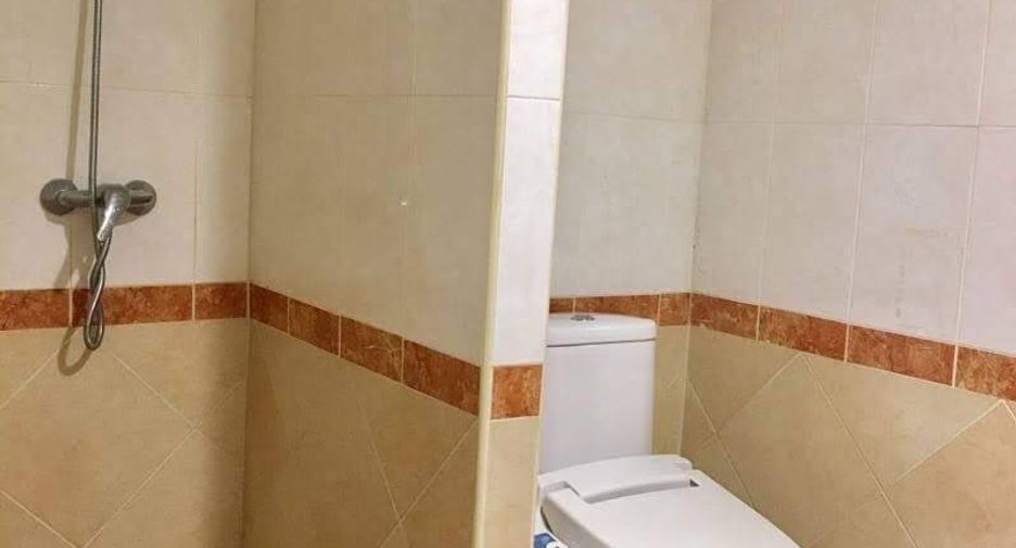 Wohnung zur Miete mit 2 Zimmer in Khlong Toei, Bangkok