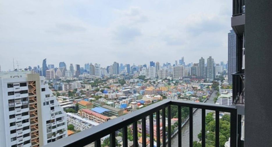 For rent 1 bed condo in Watthana, Bangkok