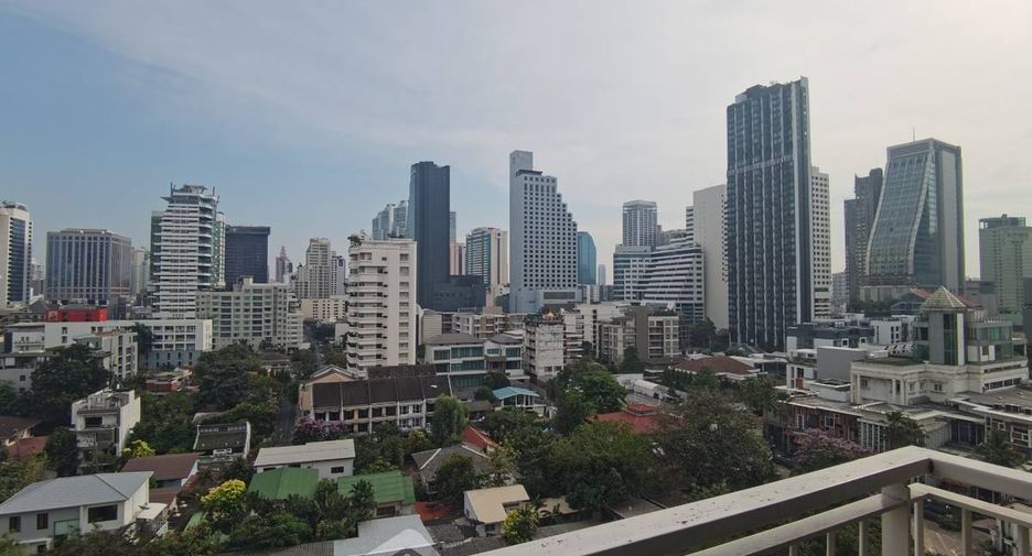Condo en alquiler de 2 habitaciones en Watthana, Bangkok