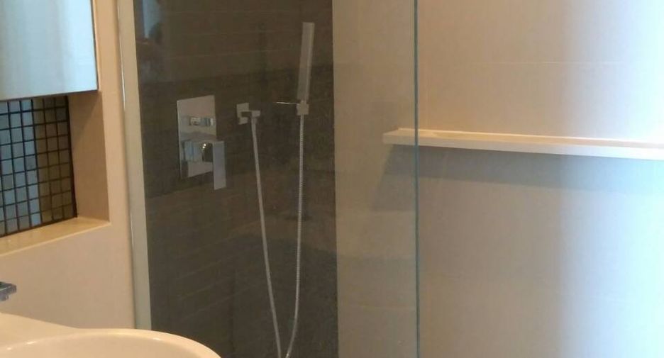 For rent 1 bed condo in Sathon, Bangkok