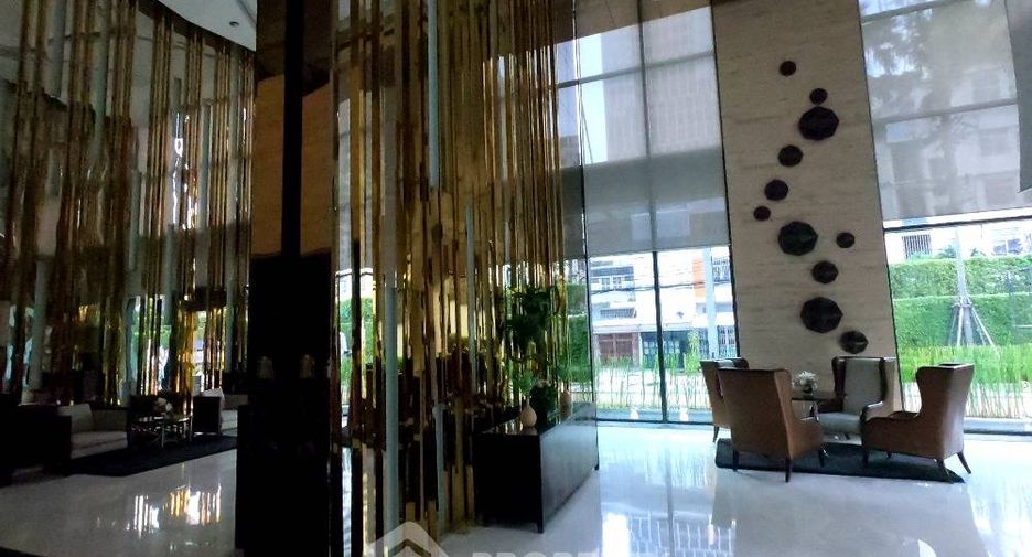 For rent 1 bed condo in Khlong Toei, Bangkok