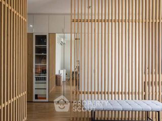 For rent 2 bedrooms townhouse in Saphan Sung, Bangkok
