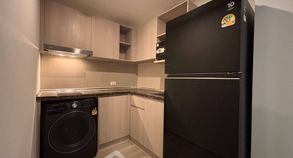 For rent 2 bedrooms condo in Chom Thong, Bangkok