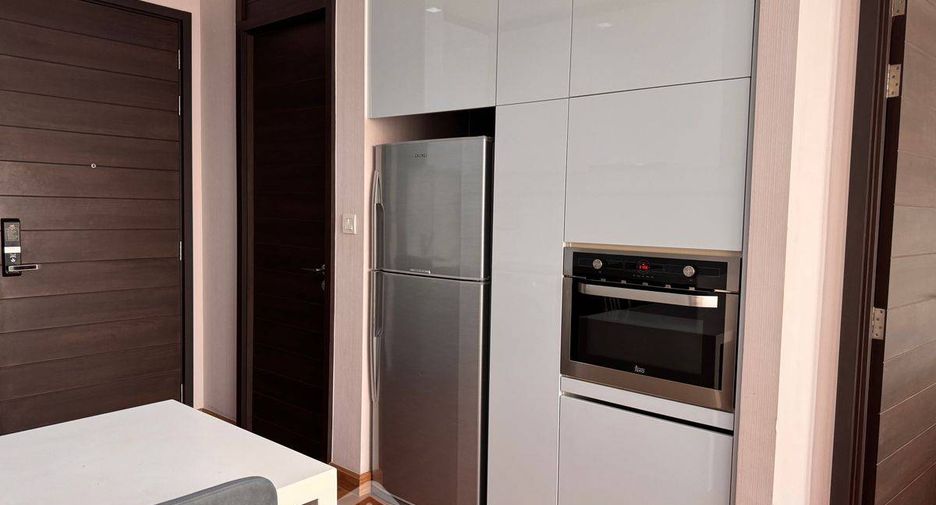 For rent 1 bed condo in Huai Khwang, Bangkok