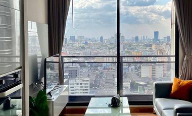 For rent 1 bed condo in Huai Khwang, Bangkok