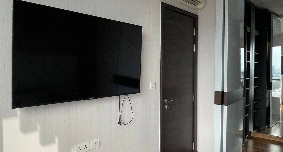 For rent 1 bed condo in Huai Khwang, Bangkok