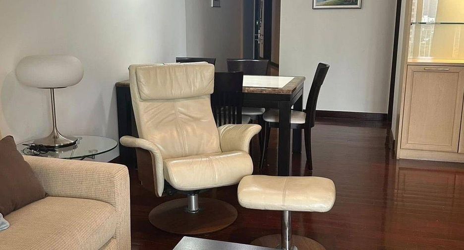 For rent 2 ベッドルーム condo in Pathum Wan, Bangkok