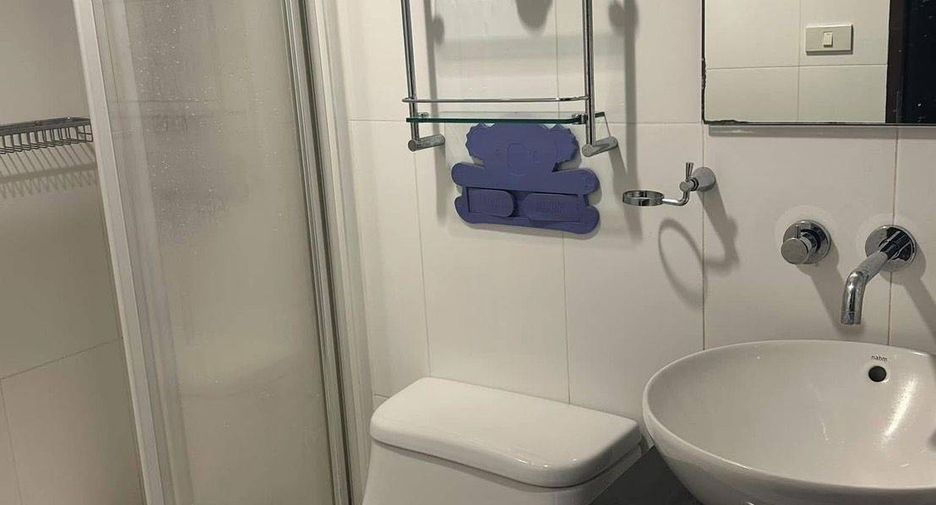 For rent 2 ベッドルーム condo in Pathum Wan, Bangkok