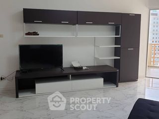 For rent 3 bedrooms condo in Yan Nawa, Bangkok