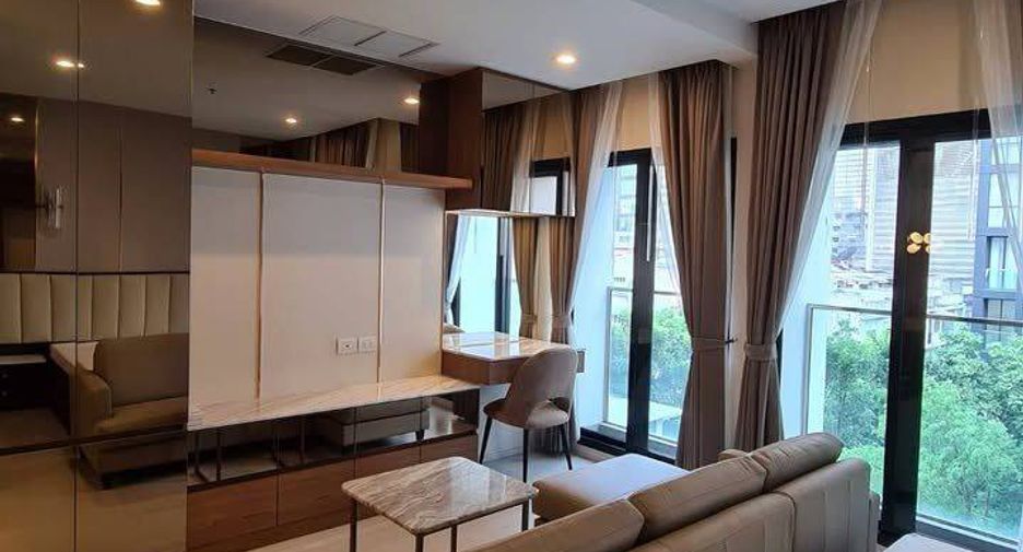 For rent 1 bed condo in Pathum Wan, Bangkok