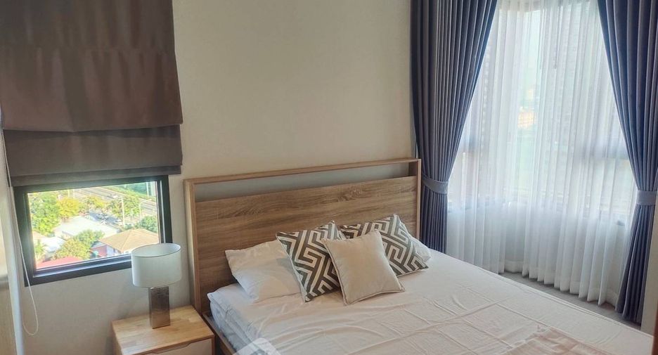 For rent 2 bedrooms condo in Thon Buri, Bangkok