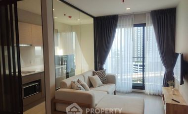 For rent 2 bedrooms condo in Thon Buri, Bangkok