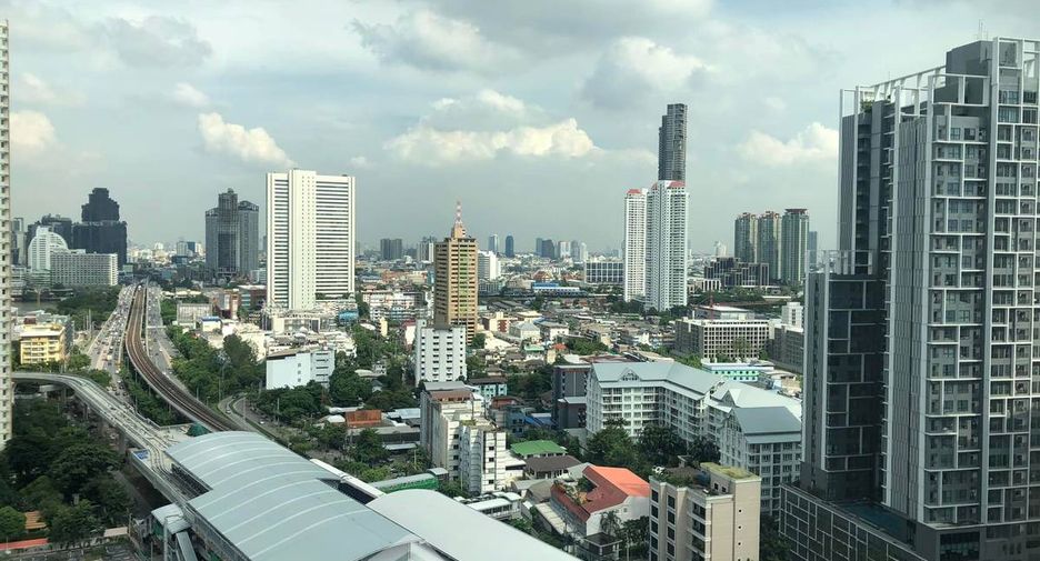 For rent 1 bed condo in Khlong San, Bangkok