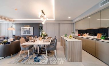 Condo en alquiler de 3 habitaciones en Watthana, Bangkok