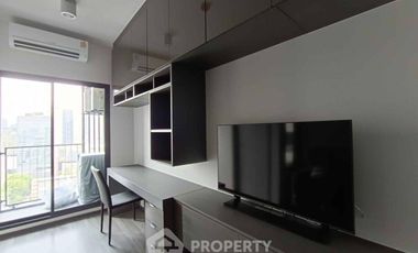 Wohnung zur Miete mit 1 Zimmer in Bang Rak, Bangkok