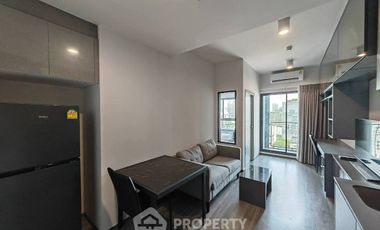 Wohnung zur Miete mit 1 Zimmer in Bang Rak, Bangkok