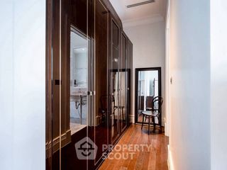 For rent 2 ベッドルーム condo in Pathum Wan, Bangkok