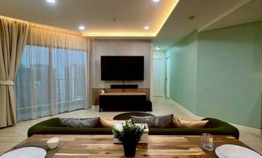 For rent 2 bedrooms condo in Huai Khwang, Bangkok