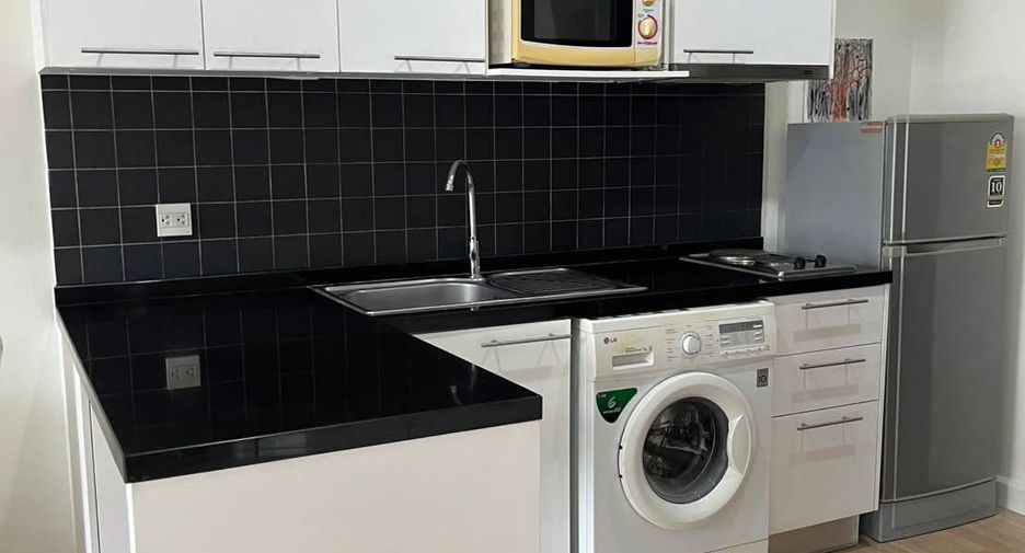 For rent 1 bed condo in Sathon, Bangkok