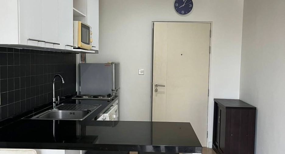 For rent 1 bed condo in Sathon, Bangkok