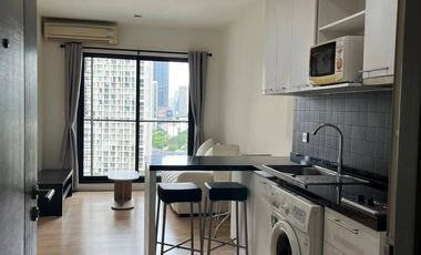 For rent 1 bed condo in Sathon, Bangkok