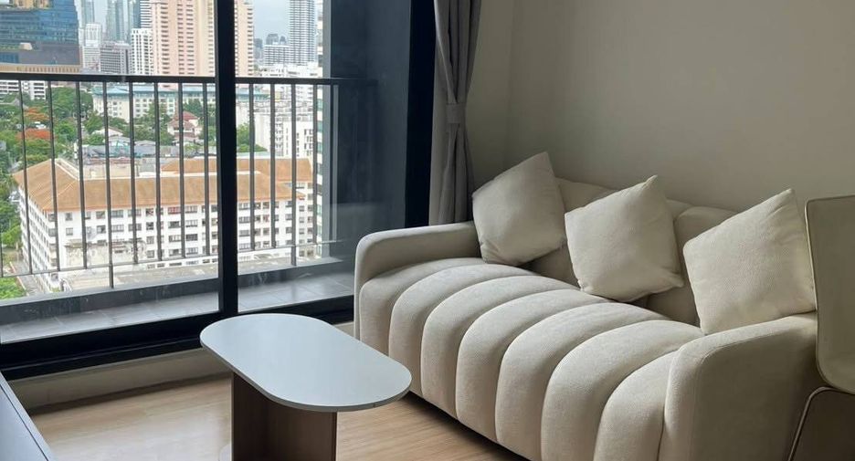 For rent 1 bed condo in Sathon, Bangkok