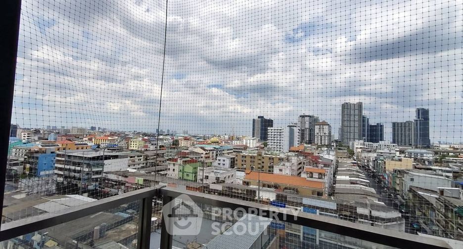 For rent 2 bedrooms condo in Khlong Toei, Bangkok