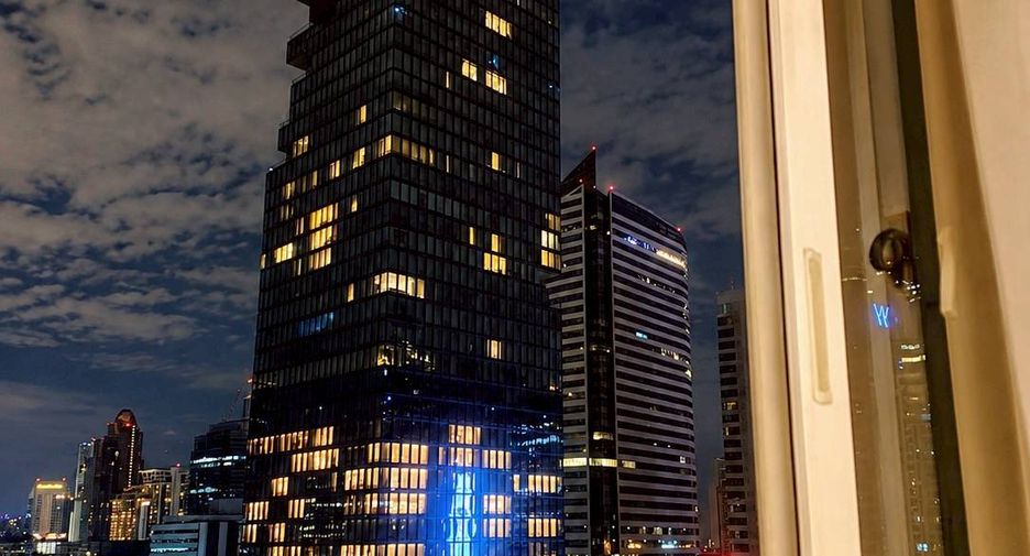 For rent 1 bed condo in Sathon, Bangkok