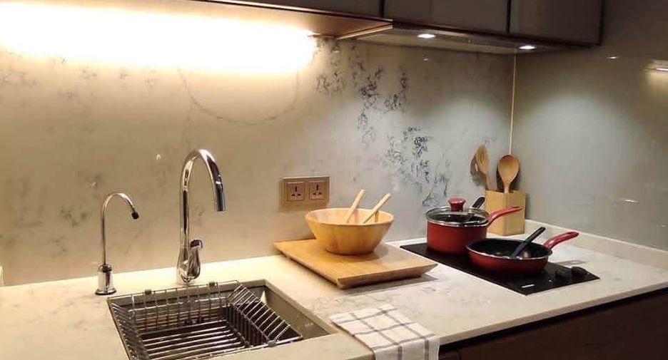 For rent 1 bed condo in Khlong Toei, Bangkok